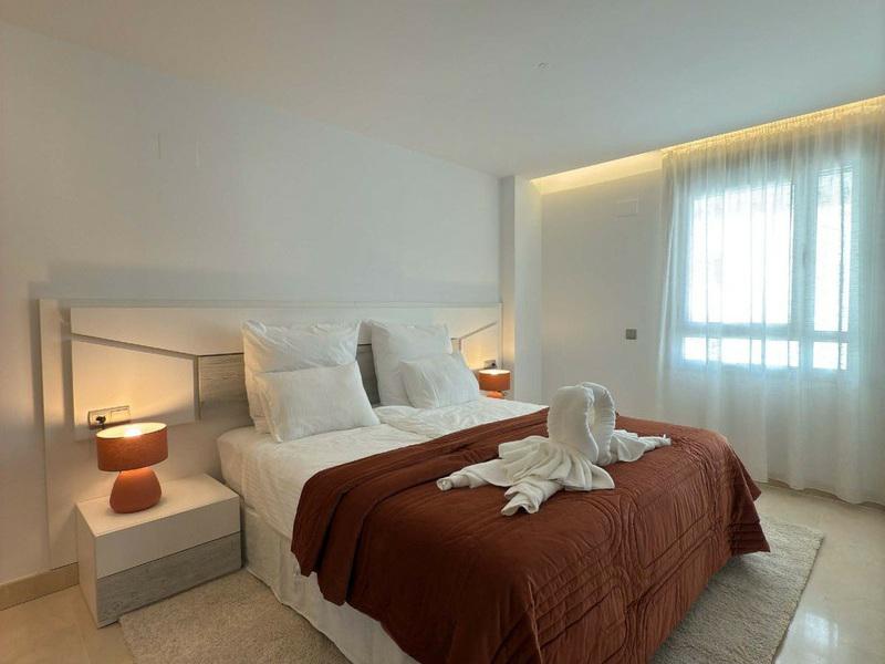 Luxury Duplex Penthouse with Rooftop Solarium – San Pedro de Alcántara
