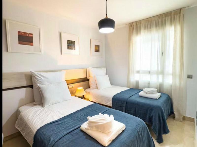 Luxury Duplex Penthouse with Rooftop Solarium – San Pedro de Alcántara