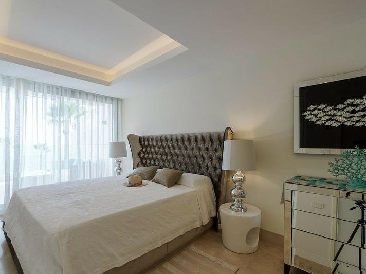 Luxury Beachfront Duplex with Private Terrace – Estepona