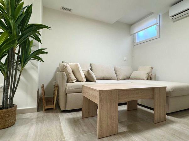 Modern Semi-Detached House in Condes de Iza – Nueva Andalucía, Marbella