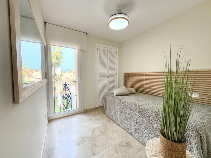 Modern Semi-Detached House in Condes de Iza – Nueva Andalucía, Marbella
