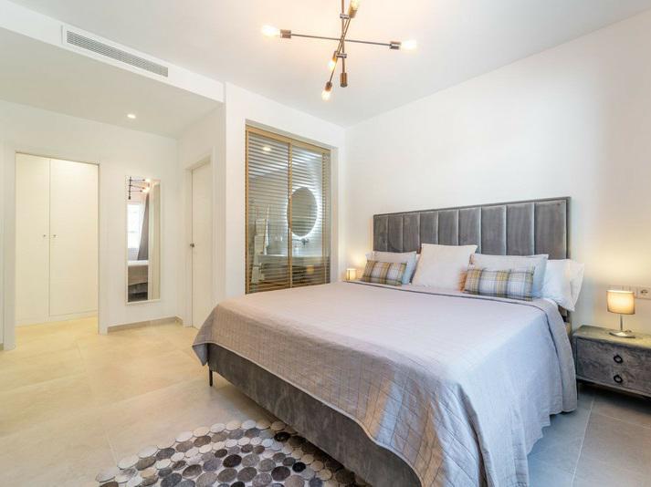 Luxury Sea View Apartment with Terrace – Higuerón, Costa del Sol