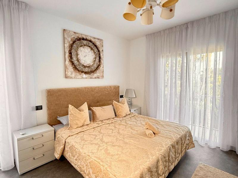 Luxury Villa with Heated Pool and Panoramic Views – Nueva Atalaya, Benahavís