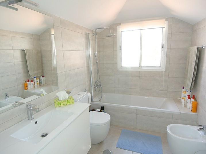 Penthouse with Sea Views – Ancon Sierra, Golden Mile