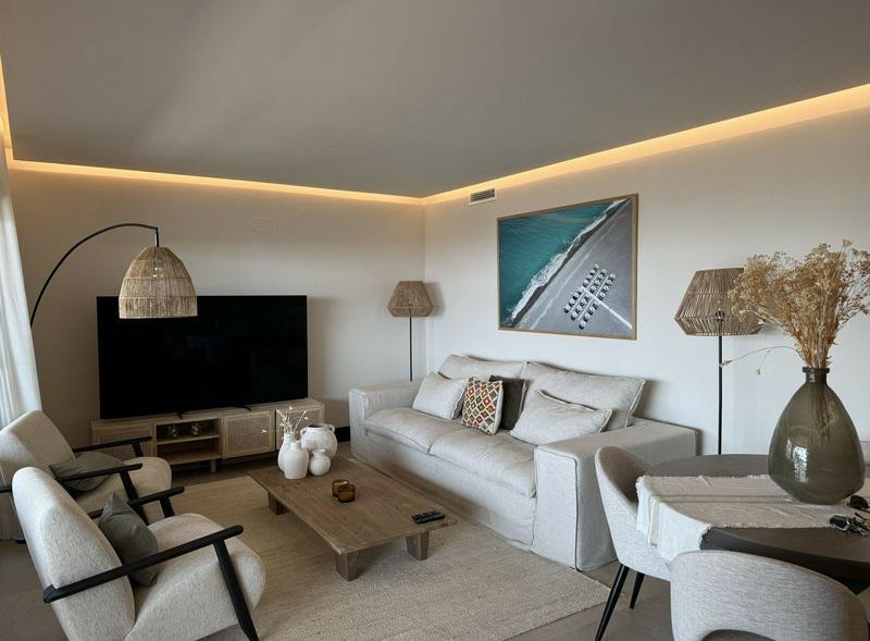 Modern Apartment with Panoramic Views – Nueva Andalucía, Marbella