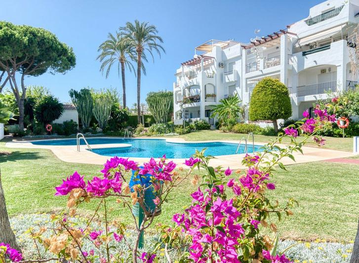 Middle Floor Apartment 2 Bedrooms 2 Bathrooms in Estepona