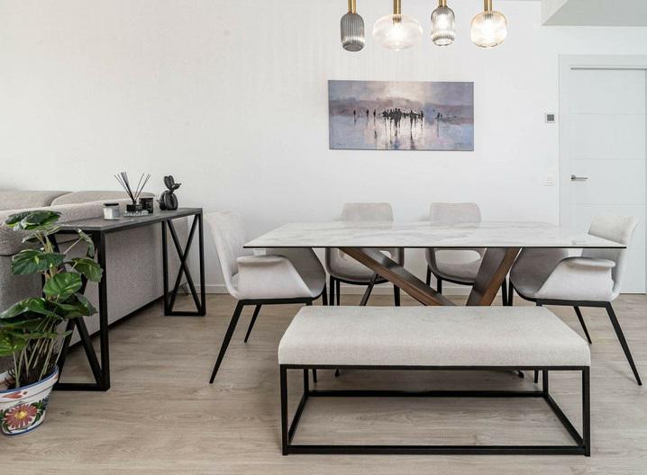 Modern Apartment with Panoramic Views – Jardines de Guadaiza, Nueva Andalucía