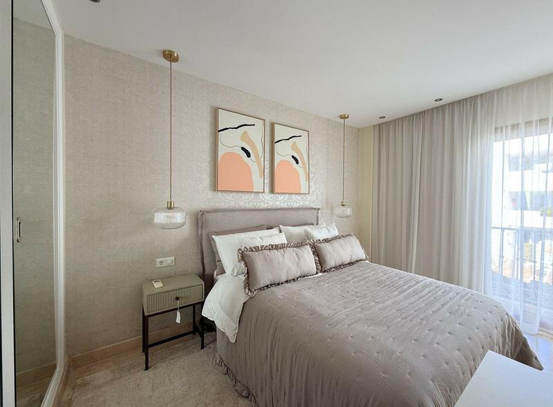 Elegant Apartment with Terrace in Nagüeles, Marbella – Long-Term Rental