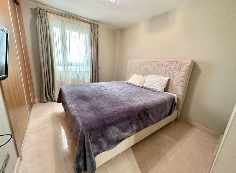 Modern Apartment with Terrace in San Pedro de Alcántara – Long-Term Rental