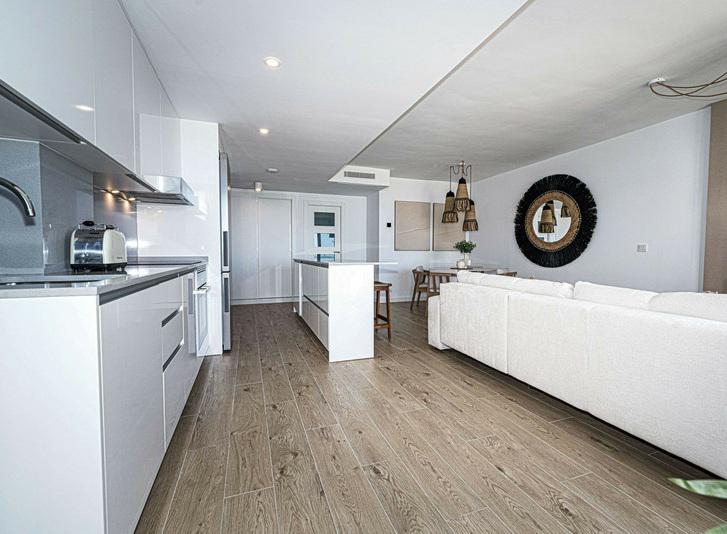 Brand New Ground-Floor Apartment with Private Garden – One 80 Suites, Estepona