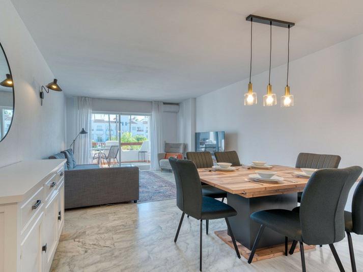 Middle Floor Apartment 2 Bedrooms 2 Bathrooms in Estepona