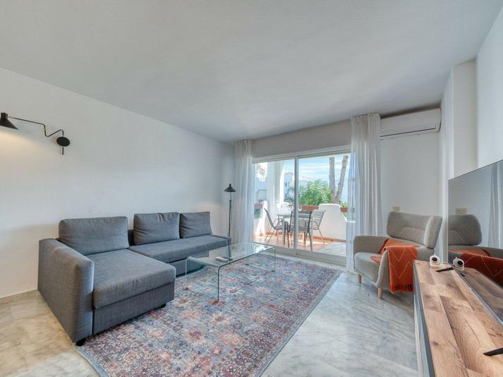 Middle Floor Apartment 2 Bedrooms 2 Bathrooms in Estepona