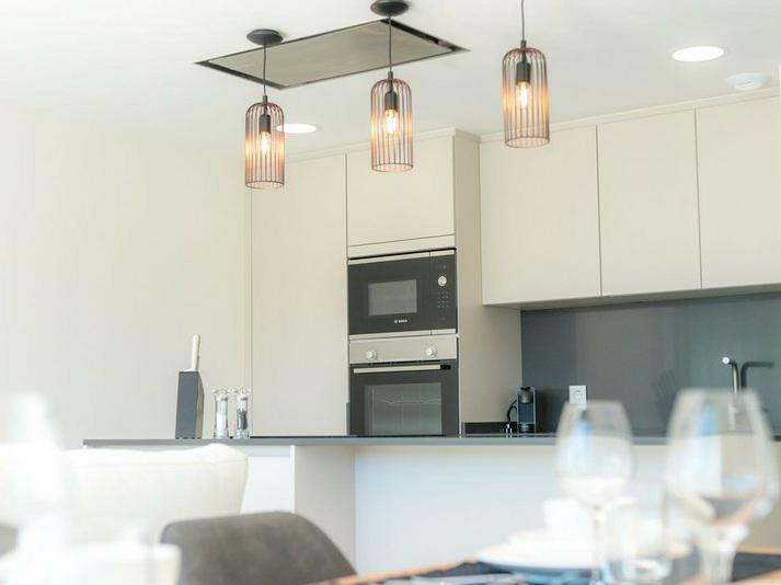 Modern Apartment with Spa Facilities – Oasis325, Estepona