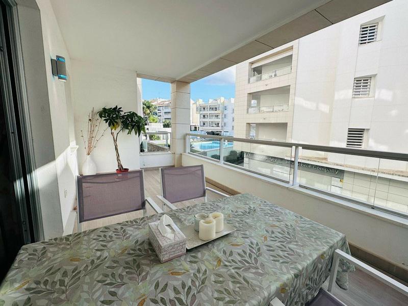 Modern Apartment with Terrace in San Pedro de Alcántara – Long-Term Rental