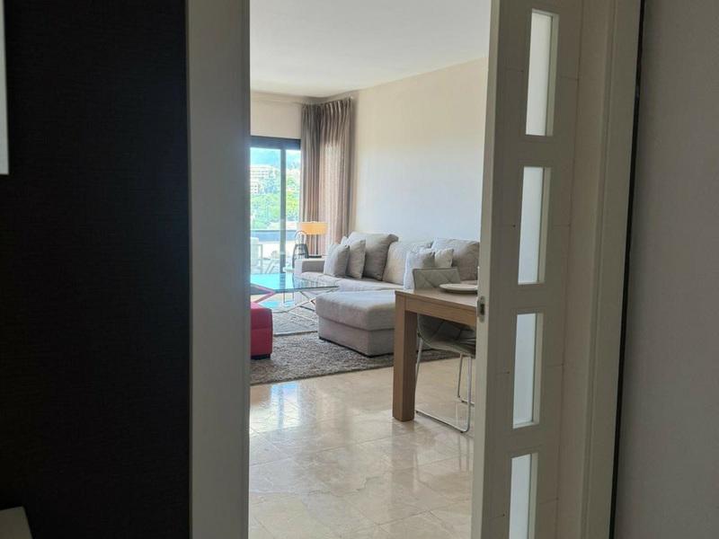 Stunning Apartment with Panoramic Sea Views – Villa Padierna Resort, Los Flamingos