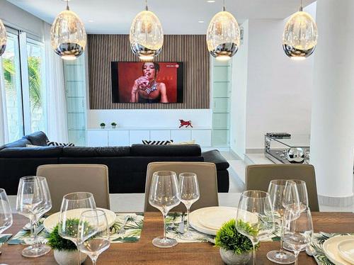 Stunning Renovated Villa with Pool and Garden in San Pedro de Alcántara – Long-Term Rental