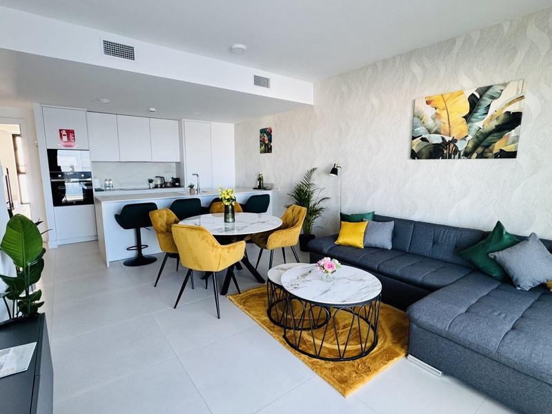 Luxury Apartment with Sea Views in Las Lomas del Higuerón, Fuengirola – Long-Term Rental