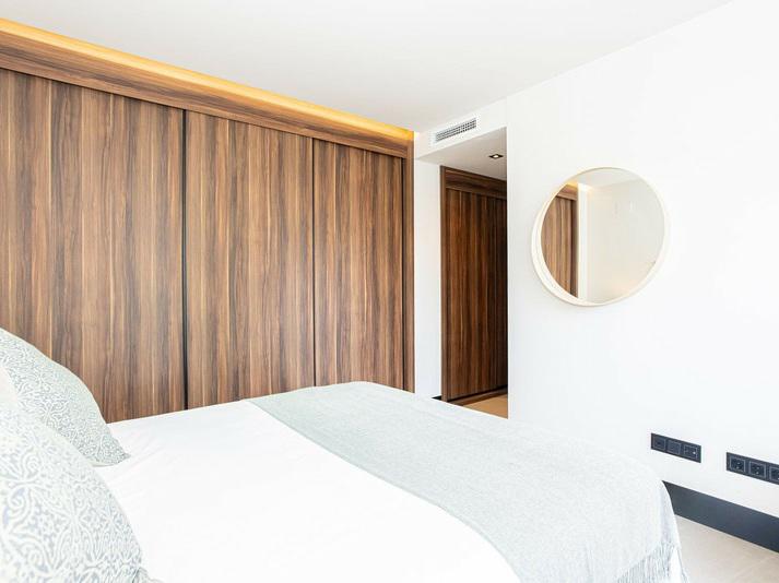 Modern Apartment with Panoramic Views – Nueva Andalucía, Marbella