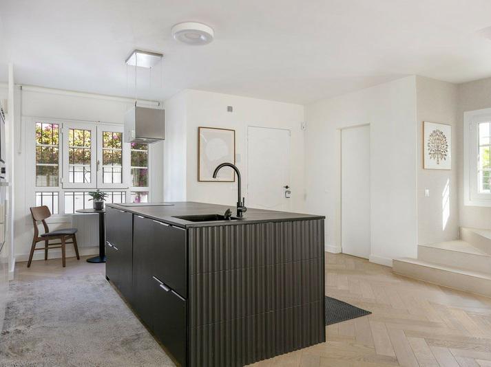Charming Villa with Private Pool – New Golden Mile, Estepona
