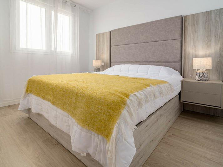 Modern Apartment with Panoramic Views – Jardines de Guadaiza, Nueva Andalucía