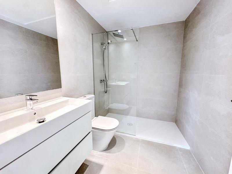 Brand New Apartment with Panoramic Sea Views – Vanian Views, Estepona