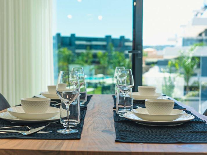 Modern Apartment with Spa Facilities – Oasis325, Estepona