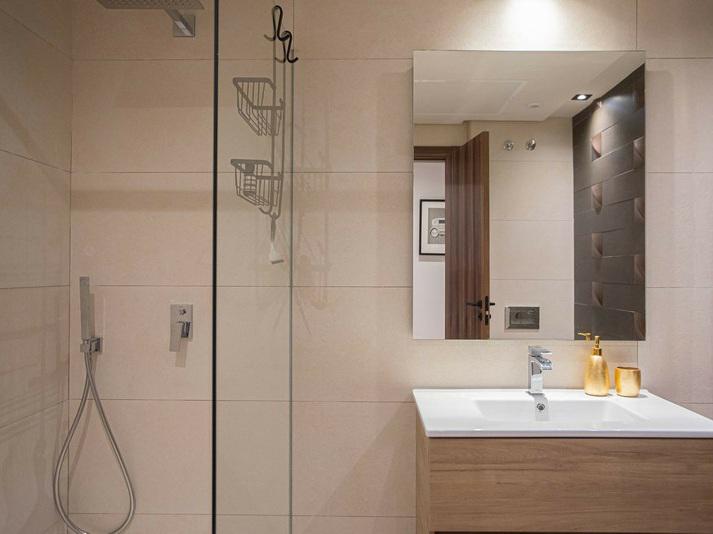 Modern Apartment with Panoramic Views – Nueva Andalucía, Marbella