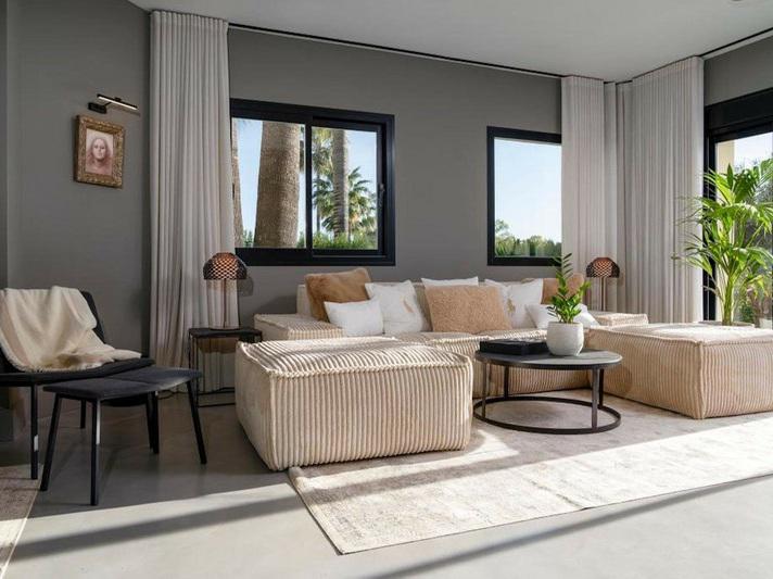 Elegant Semi-Detached House with Rooftop Pool in La Quinta – Long-Term Rental