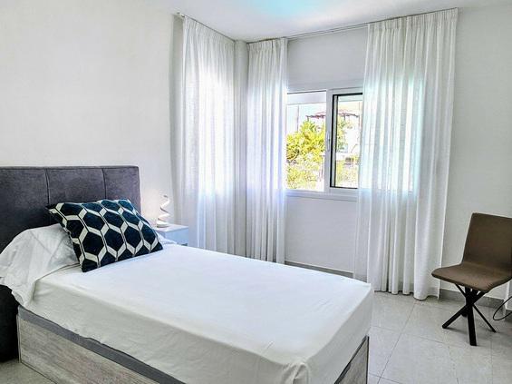Stunning Renovated Villa with Pool and Garden in San Pedro de Alcántara – Long-Term Rental