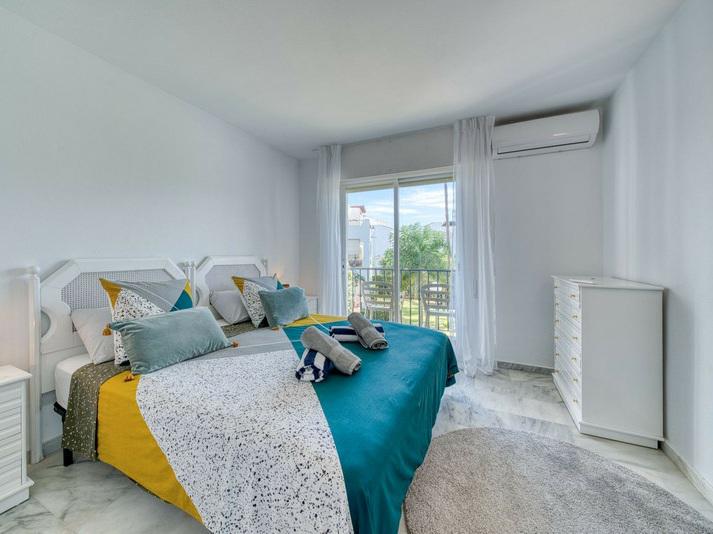 Middle Floor Apartment 2 Bedrooms 2 Bathrooms in Estepona