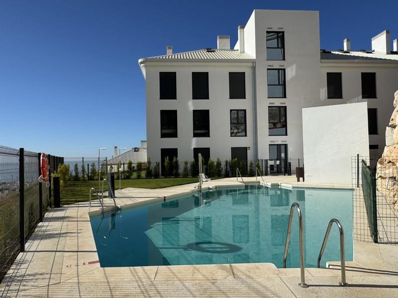Luxury Apartment with Sea Views in Las Lomas del Higuerón, Fuengirola – Long-Term Rental