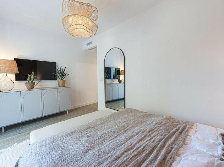 Brand New Ground-Floor Apartment with Private Garden – One 80 Suites, Estepona