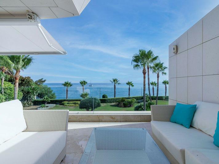 Luxury Duplex with Sea Views in Estepona – Long-Term Rental