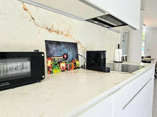 Stunning Renovated Villa with Pool and Garden in San Pedro de Alcántara – Long-Term Rental