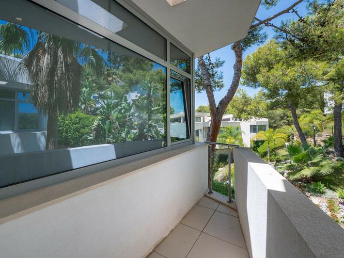 Modern Townhouse with Smart Home System in Sierra Blanca – Long-Term Rental