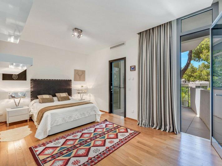 Modern Townhouse with Smart Home System in Sierra Blanca – Long-Term Rental