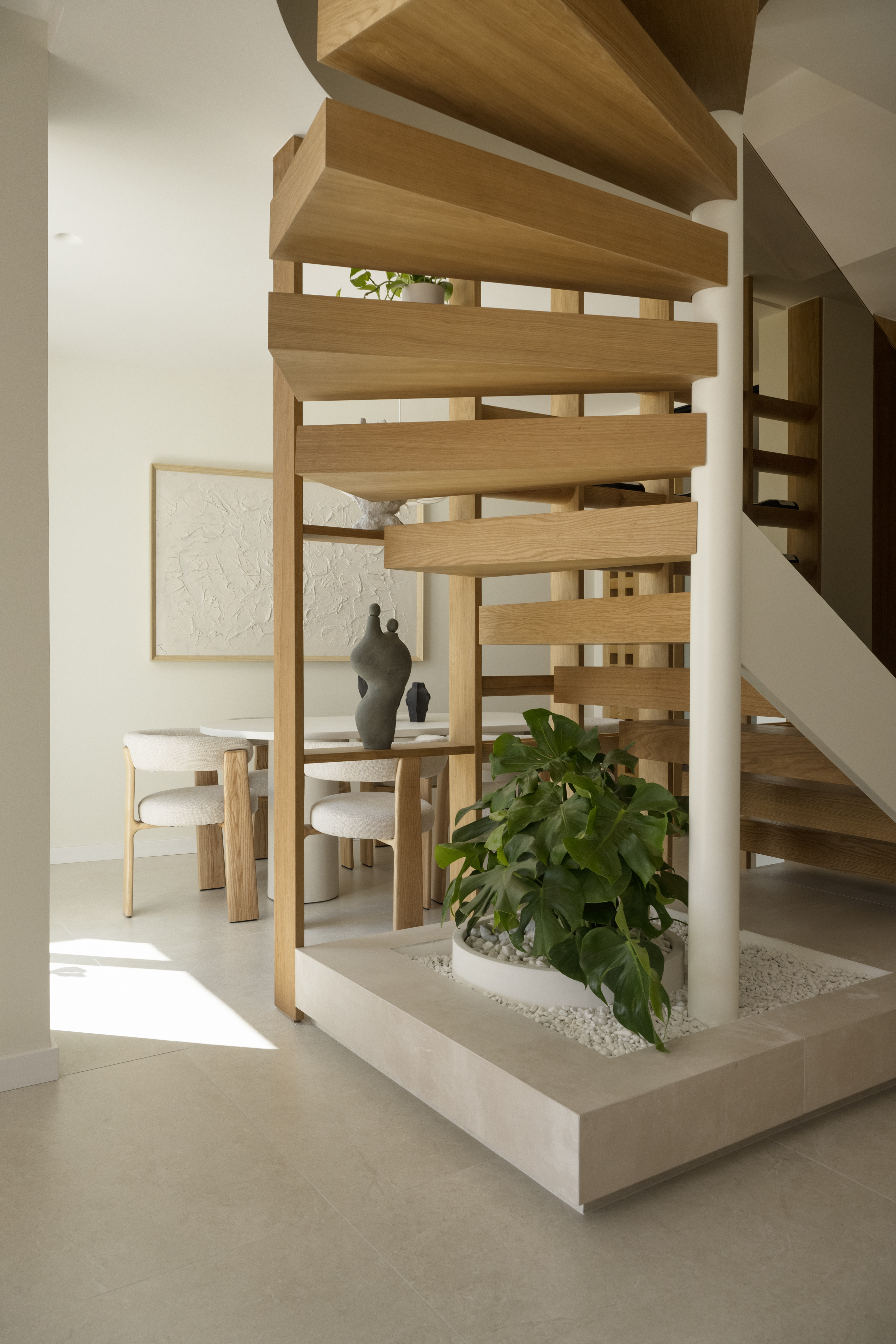 Gem Townhouse in Aloha, Nueva Andalucía – Sea and La Concha Views