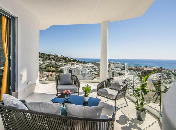 Luxury Apartment in Higuerón Oeste, Fuengirola – Long-Term Rental