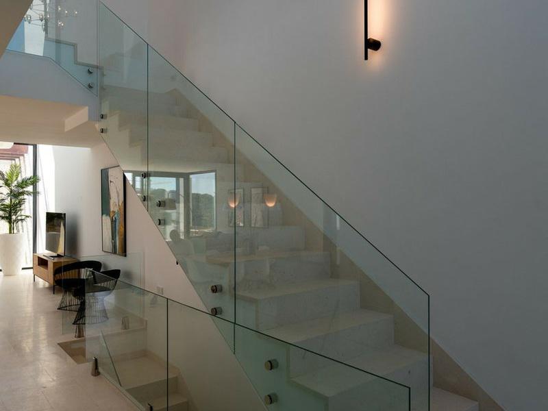 Townhouse 5 Bedrooms 3 Bathrooms in Cabopino