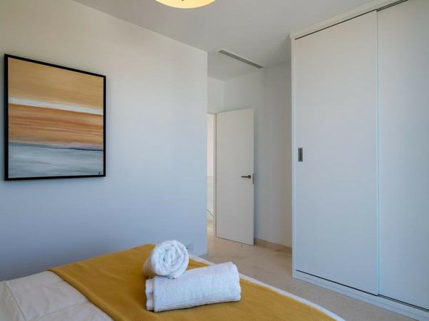 Townhouse 5 Bedrooms 3 Bathrooms in Cabopino