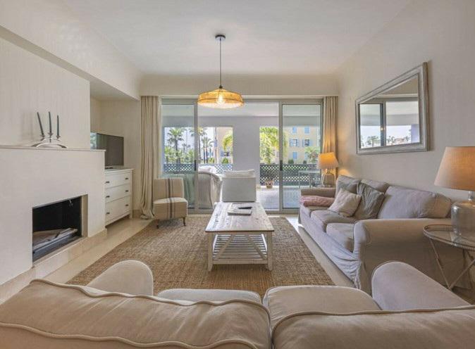 Ground Floor Apartment 2 Bedrooms 2 Bathrooms in Sotogrande