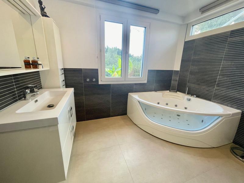 Beachside Luxury Villa – San Pedro de Alcántara, Marbella