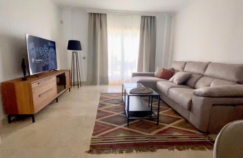 Ground Floor Apartment 2 Bedrooms 2 Bathrooms in Benahavís