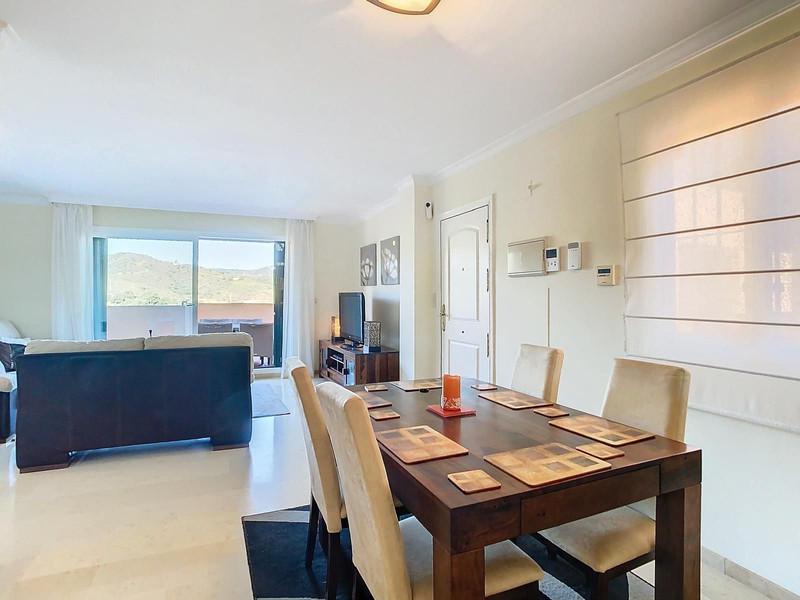 Penthouse in Lagos de Santa María, Elviria – Long-Term Rental