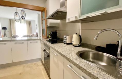 Ground Floor Apartment 2 Bedrooms 2 Bathrooms in Benahavís