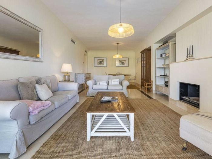 Ground Floor Apartment 2 Bedrooms 2 Bathrooms in Sotogrande