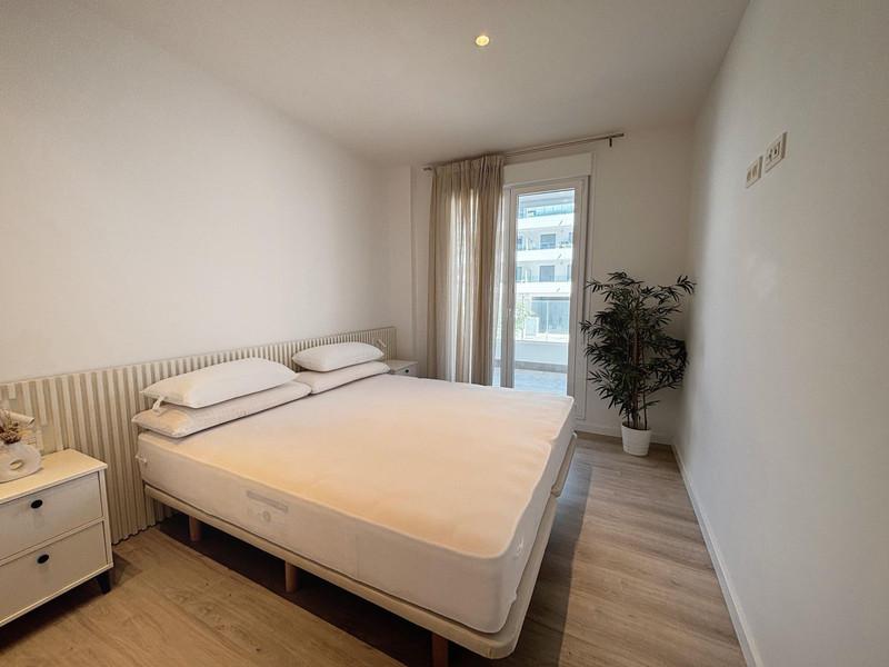 Modern Apartment in La Campana, Nueva Andalucía – Long-Term Rental