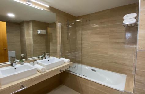 Ground Floor Apartment 2 Bedrooms 2 Bathrooms in Benahavís