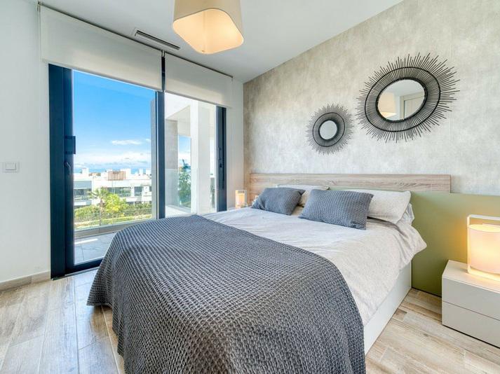 Penthouse 3 Bedrooms 3 Bathrooms in Bel Air