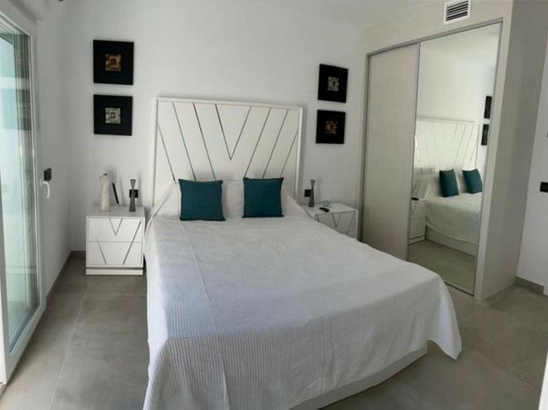Semi-Detached House 3 Bedrooms 3 Bathrooms in Atalaya